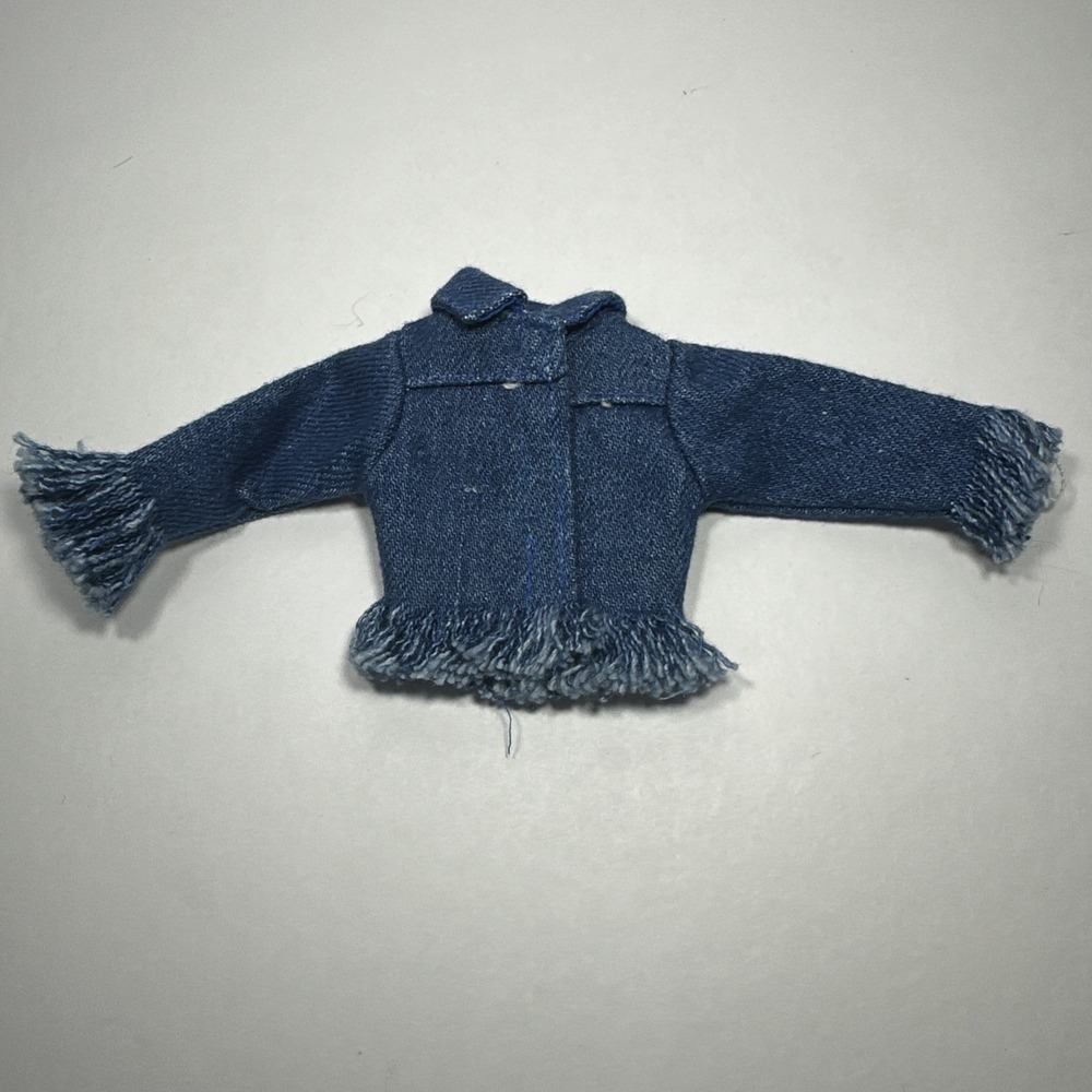 Vintsge 1999 Barbie Generation Girl Tori doll blue denim fringe jacket Y2K